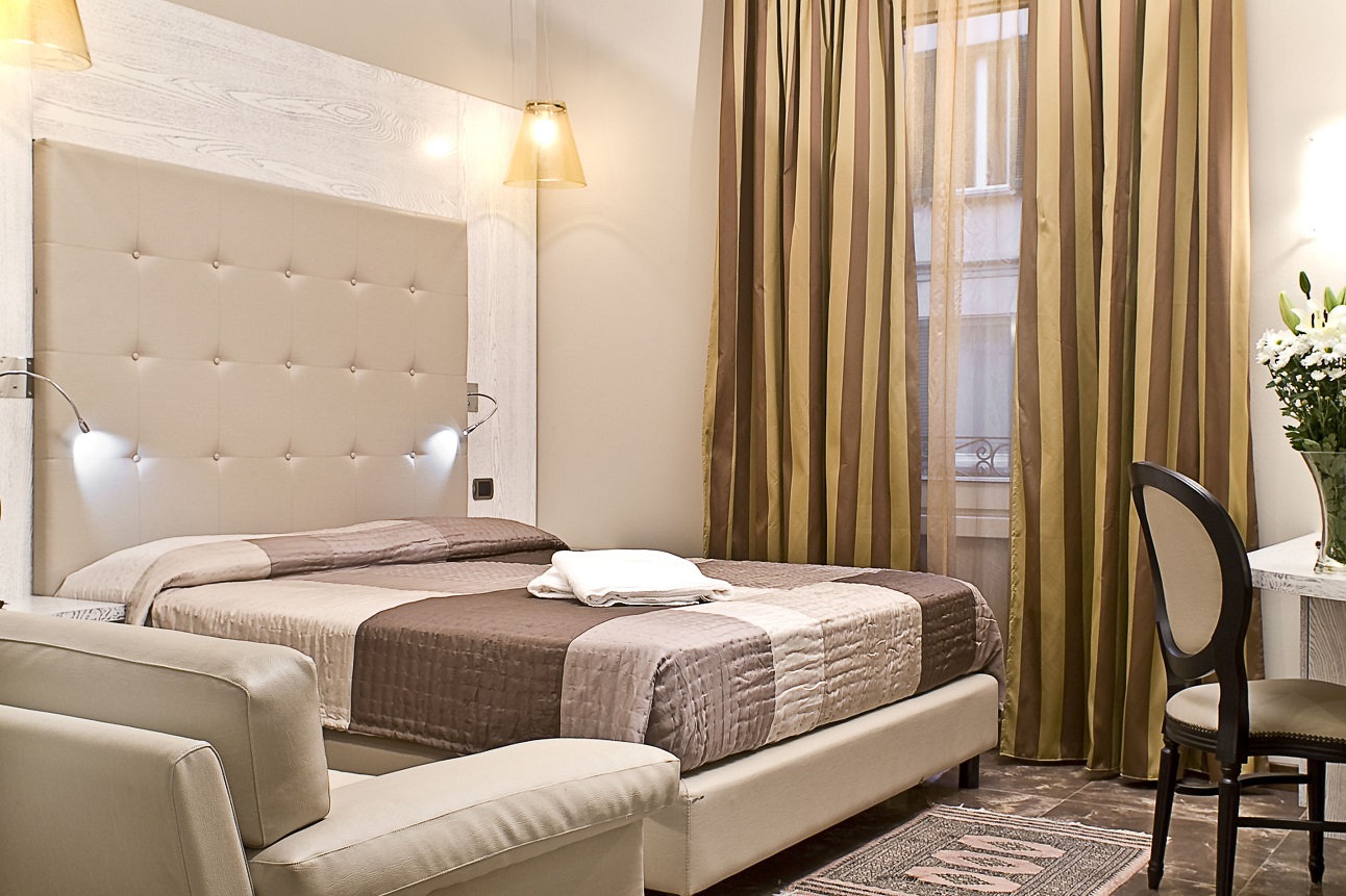 https://www.in-lombardia.it/sites/default/files/accomodation/gallery/104688/116424/deluxe_105.jpg
