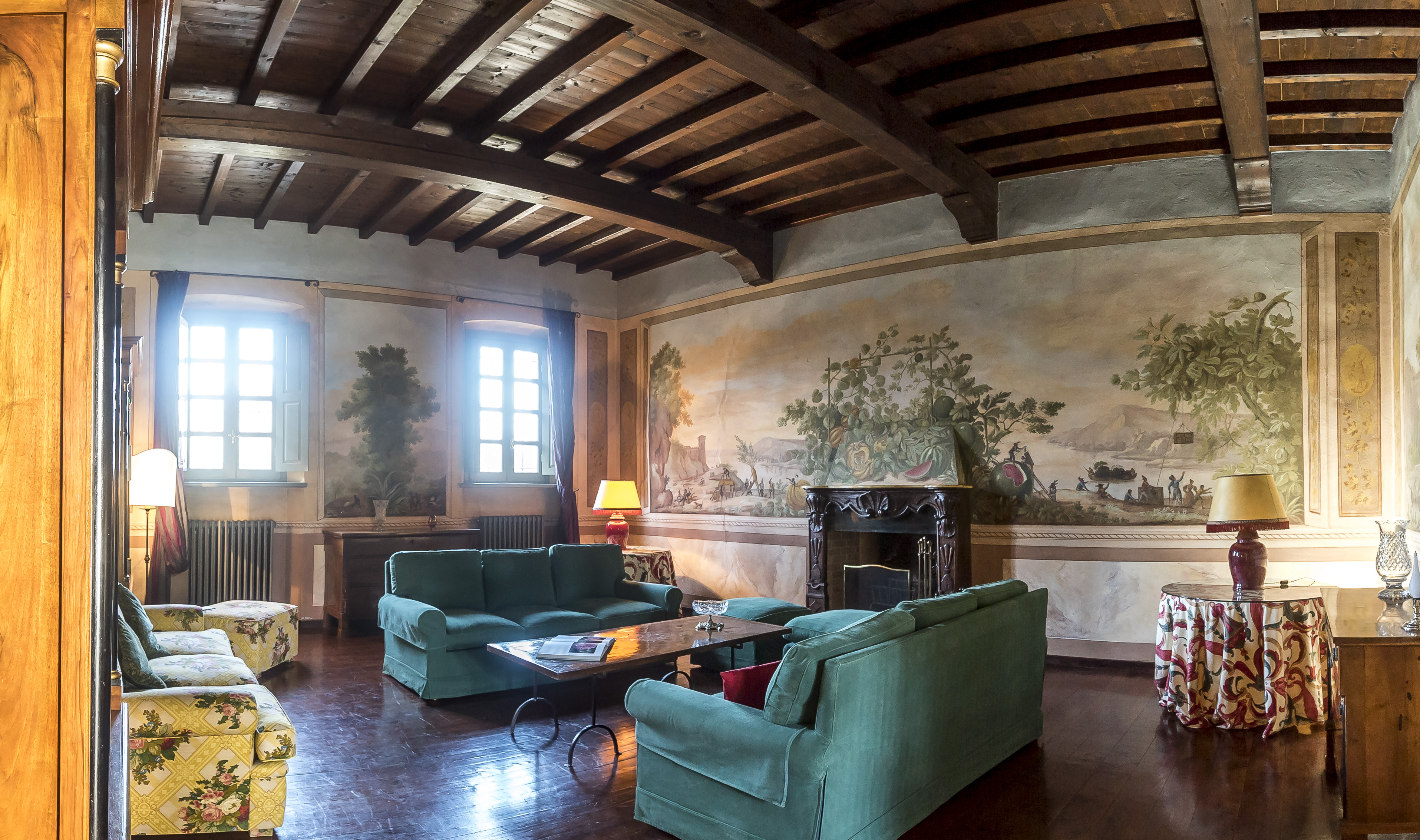https://www.in-lombardia.it/sites/default/files/accomodation/gallery/105050/32937/salotto_1.jpg