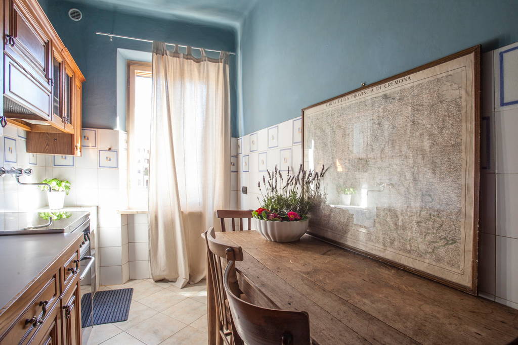 https://www.in-lombardia.it/sites/default/files/accomodation/gallery/107081/20160/2f192edb_original.jpg