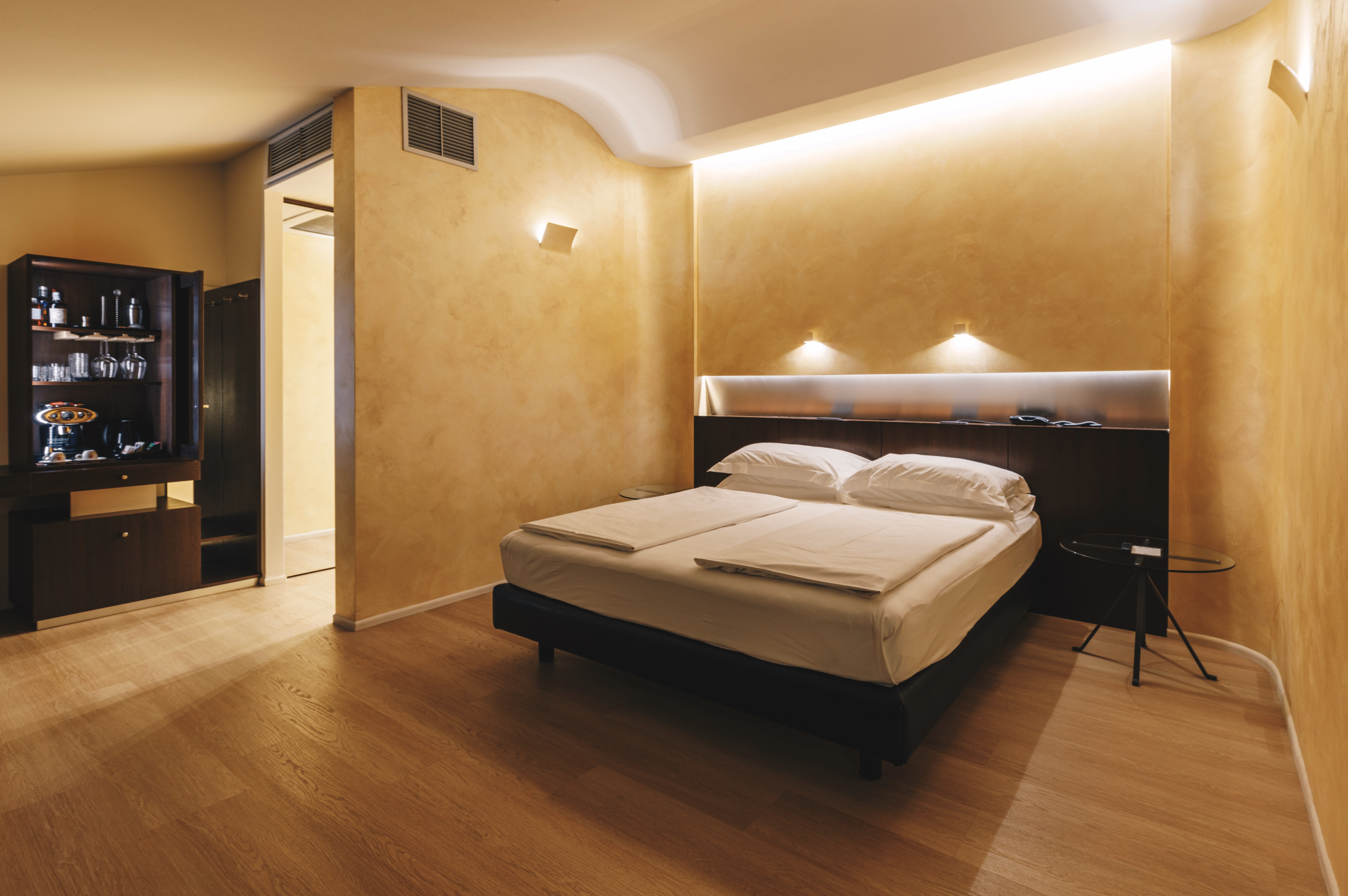 https://www.in-lombardia.it/sites/default/files/accomodation/gallery/108584/128927/suites_dellearti_2024_4.jpg