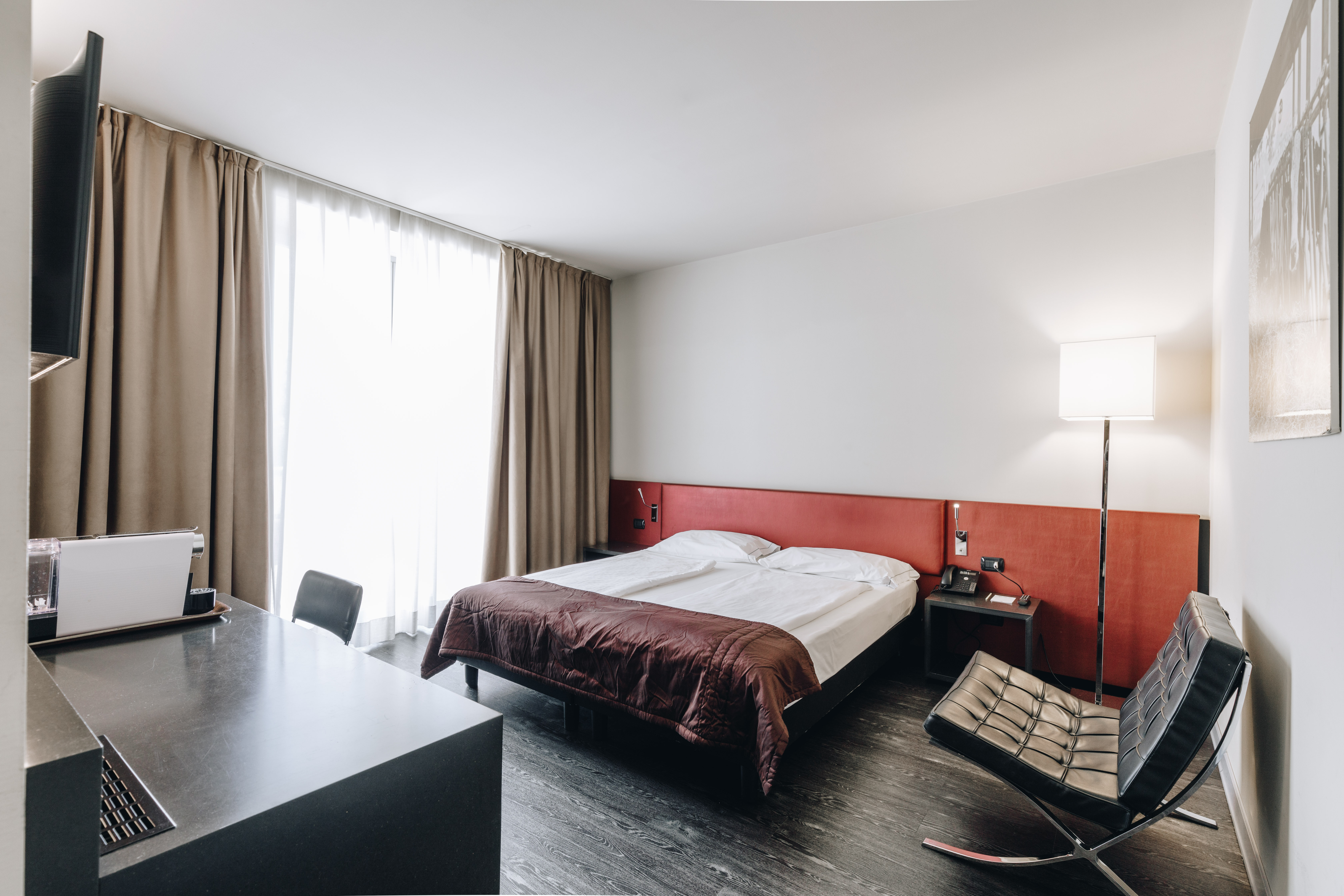 https://www.in-lombardia.it/sites/default/files/accomodation/gallery/108657/128896/final_continental-20.jpg