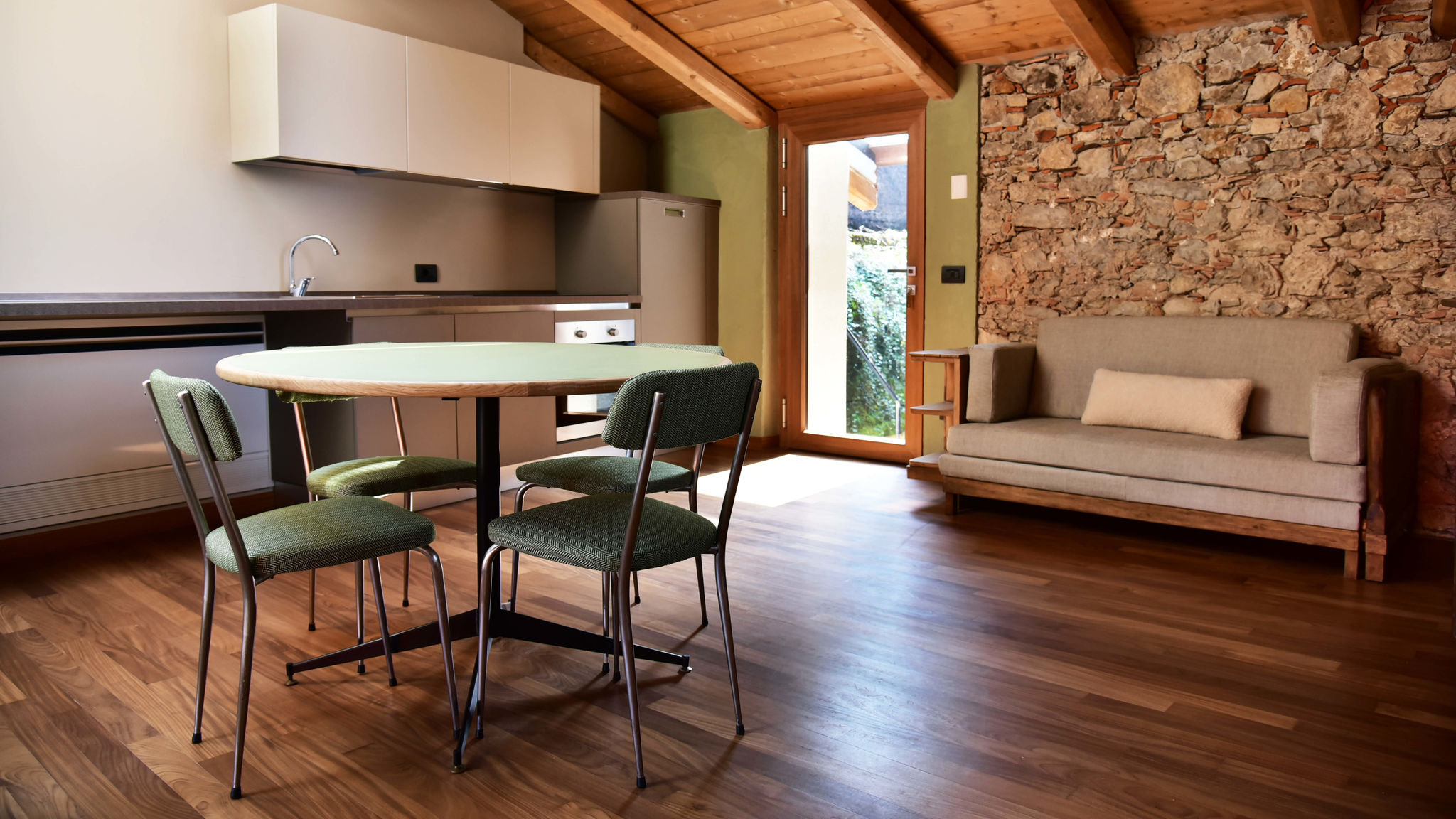 RONCHETTO - UNCONVENTIONAL APARTMENTS - RUDERE