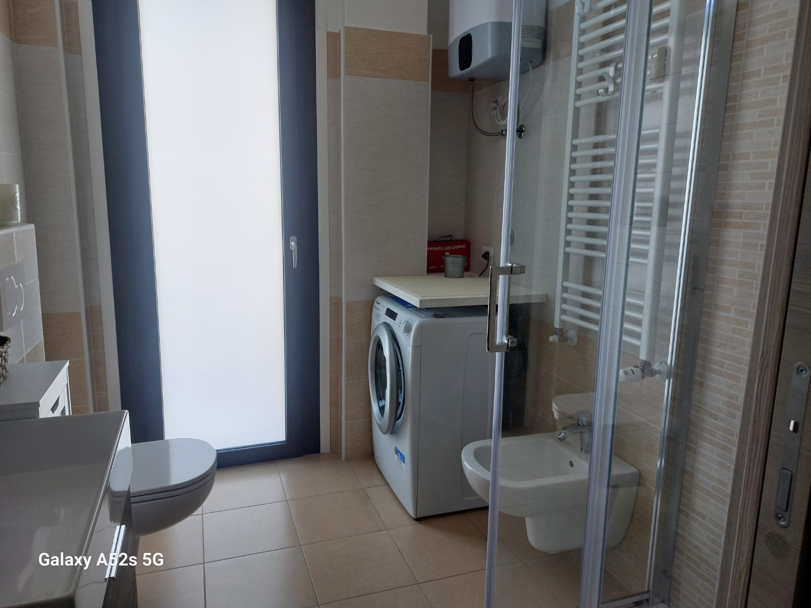 https://www.in-lombardia.it/sites/default/files/accomodation/gallery/203242/112752/immagine_whatsapp_2024-09-03_ore_09.06.23_680ae9b5.jpg
