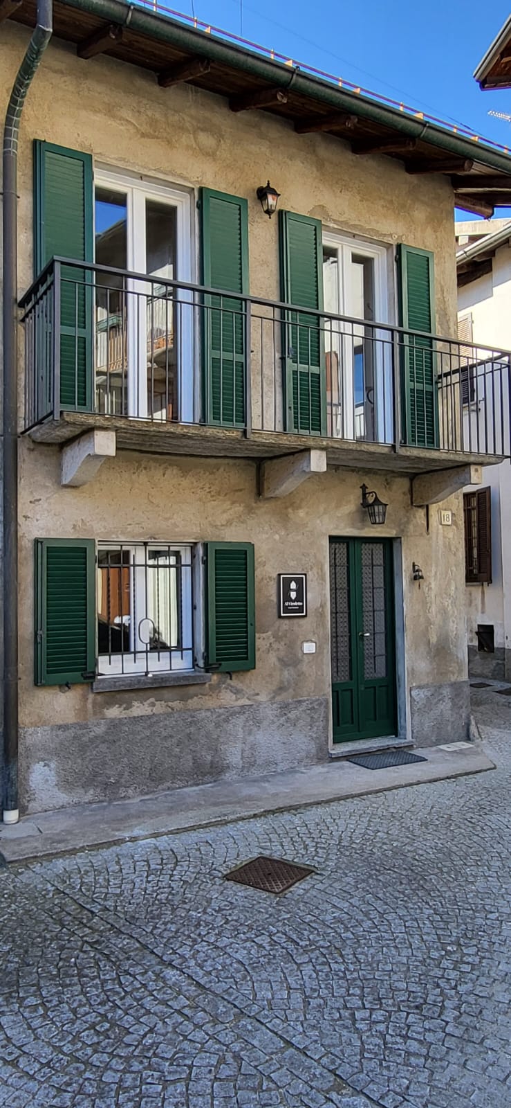 https://www.in-lombardia.it/sites/default/files/accomodation/gallery/259006/118434/whatsapp_image_2025-02-21_at_18.56.57.jpeg