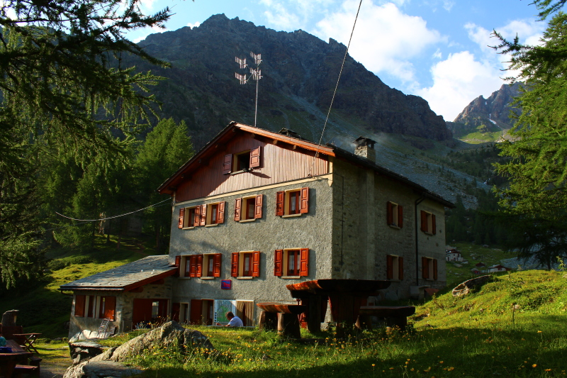 RIFUGIO MITTA