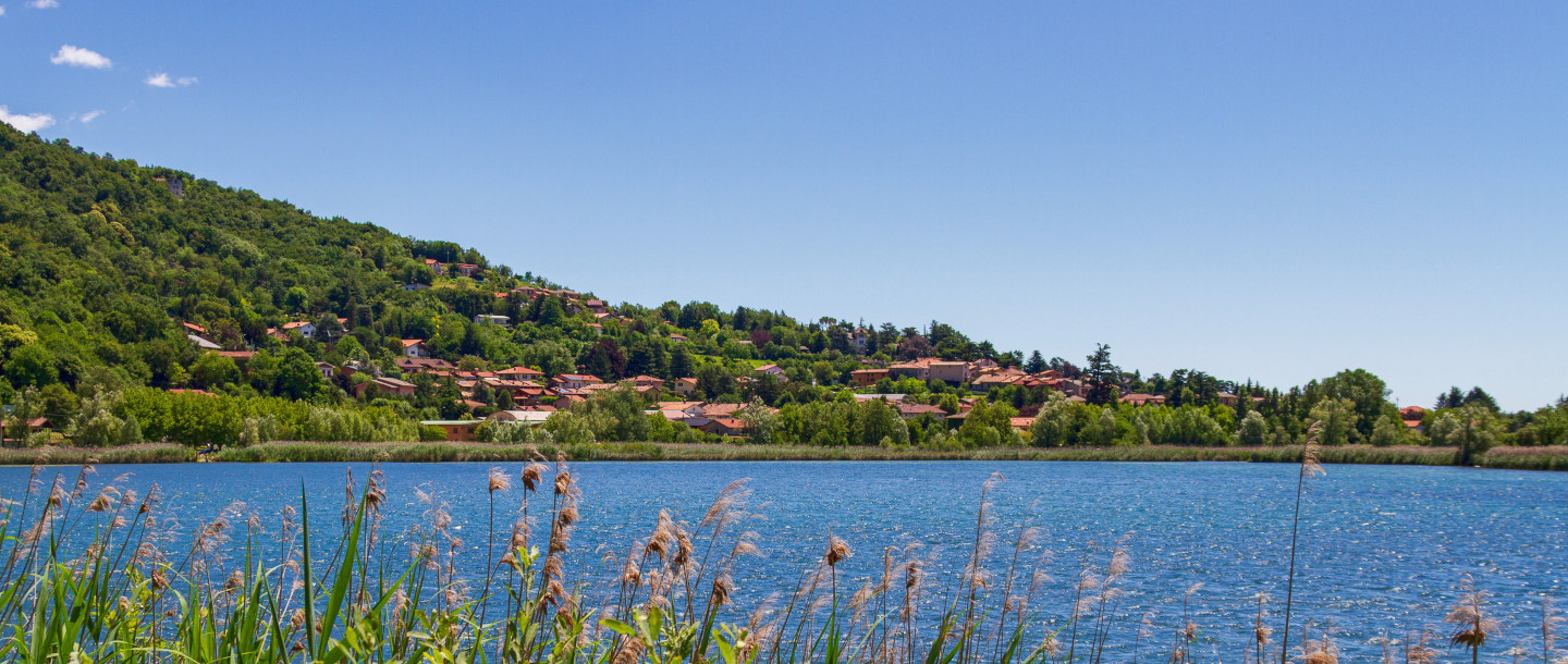 Lake Segrino cycle route