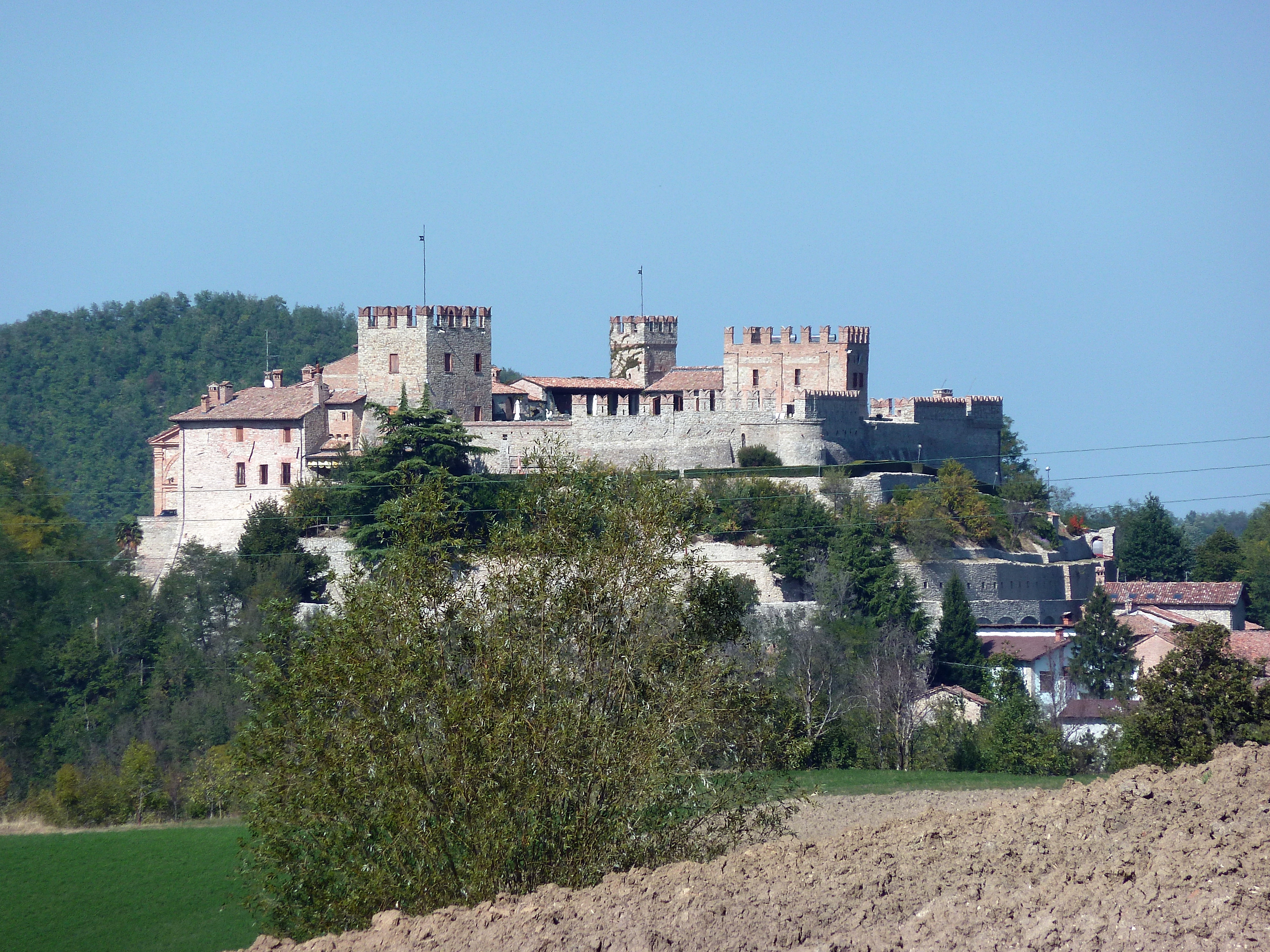 Castello di Montesegale