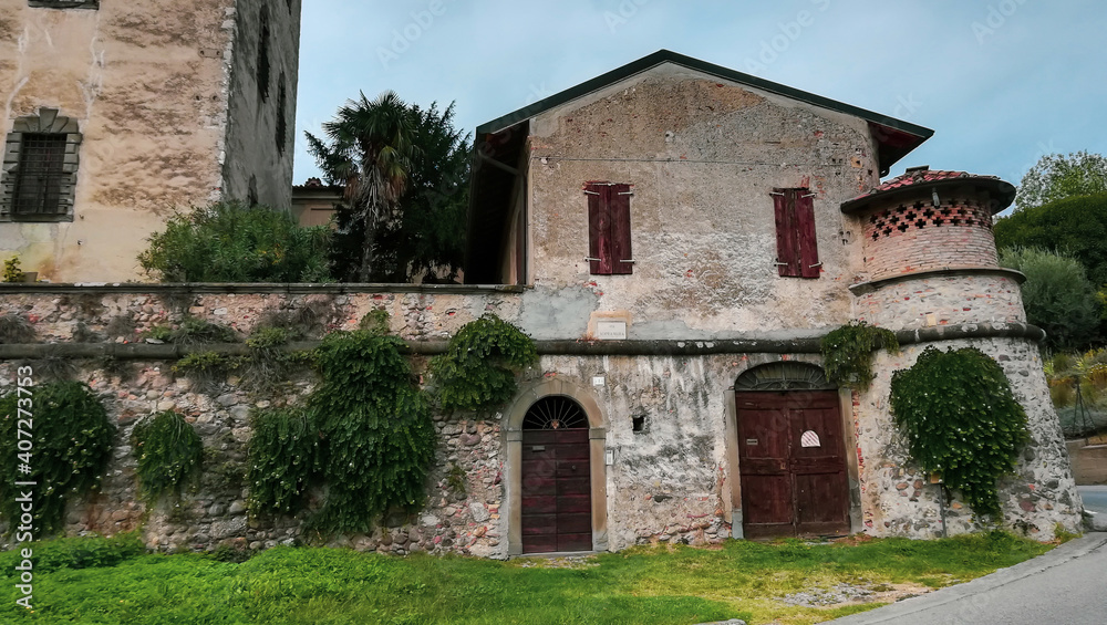 @adobestock - castello quistini