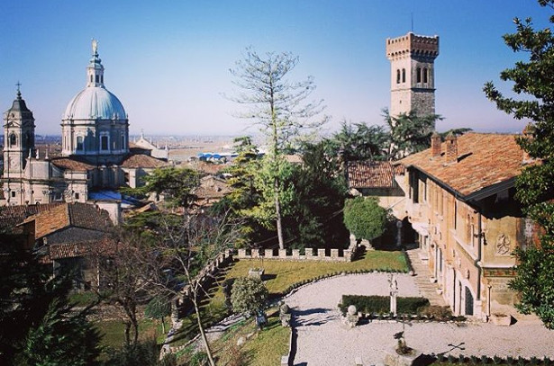 Fondazione Ugo Da Como, Monumenti Brescia