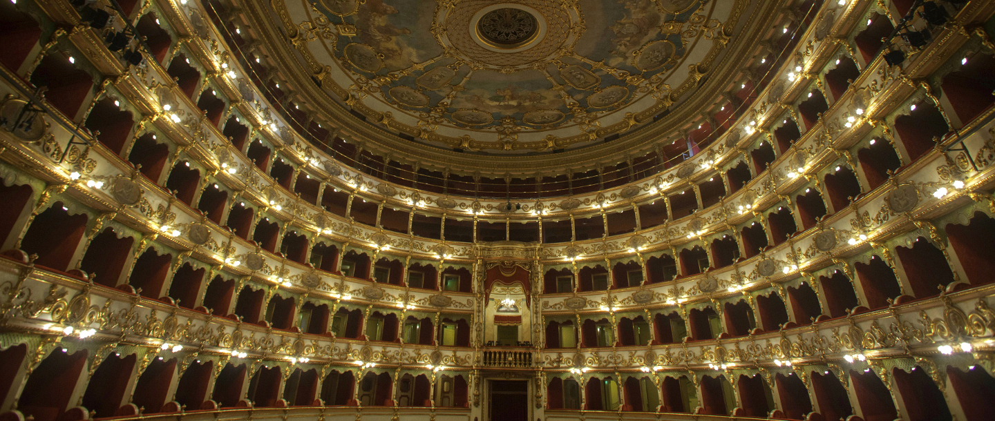 Teatro Grande Brescia (@inLombardia)