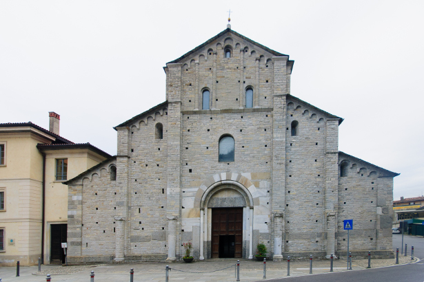 Basilica di Sant’Abbondio, Churches of Como