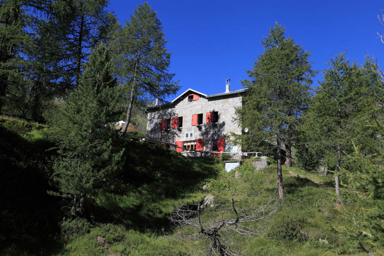Riserva Naturale della Val di Mello Riserva Naturale della Val di Mello