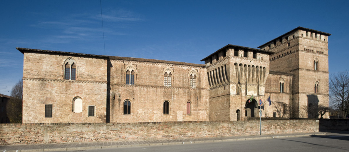 Castello Visconteo di Pandino Castello Visconteo di Pandino
