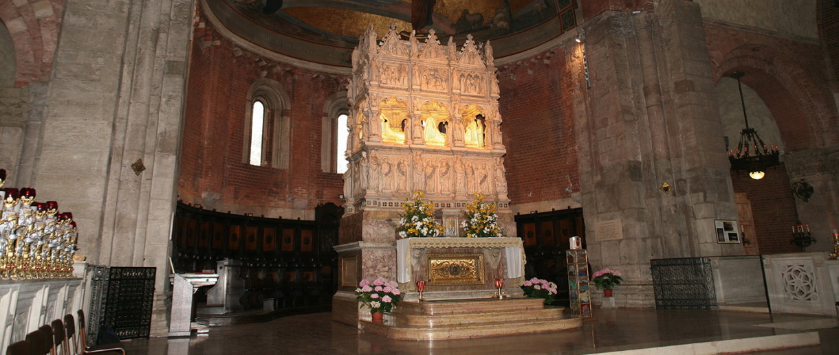 Basilica di San Pietro in Ciel d'Oro