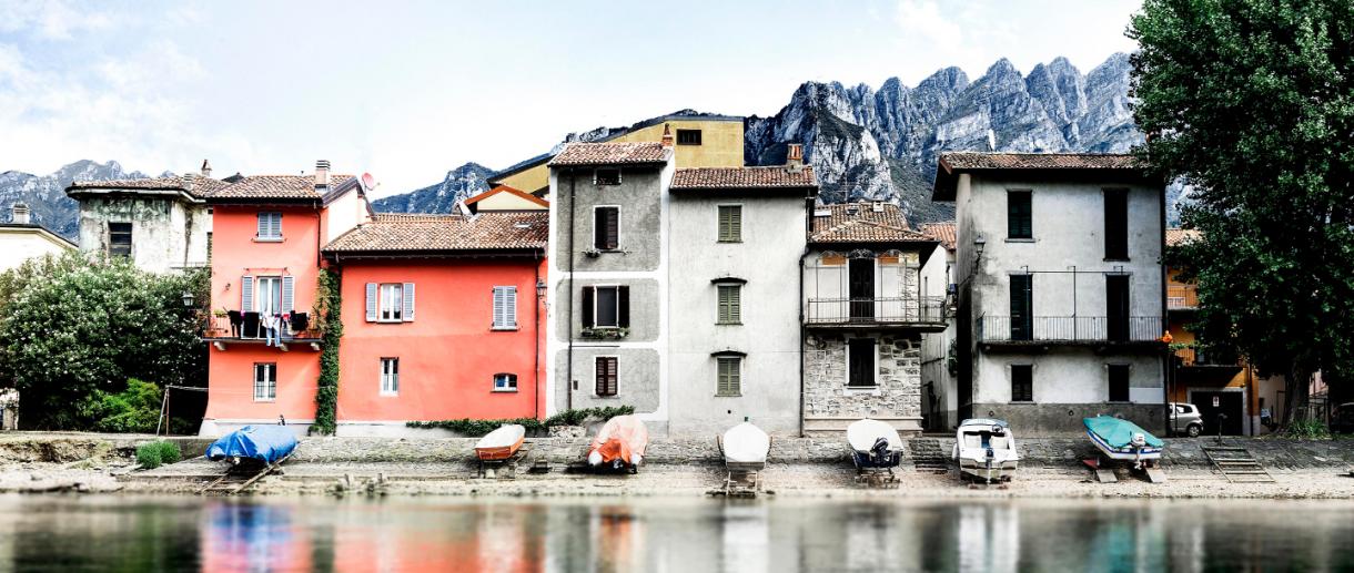 Scorcio di Pescarenico, a fishing village in Lecco. Pescarenico district of Lecco