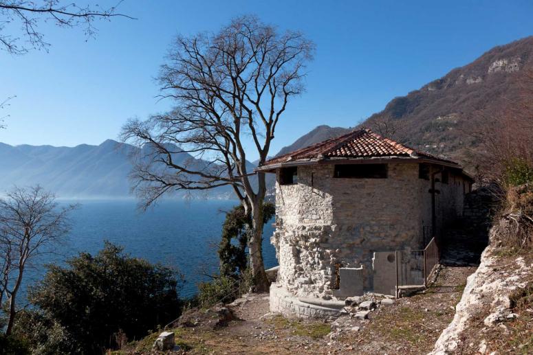 Le Chiese sull'Isola Comacina, Chiese Como