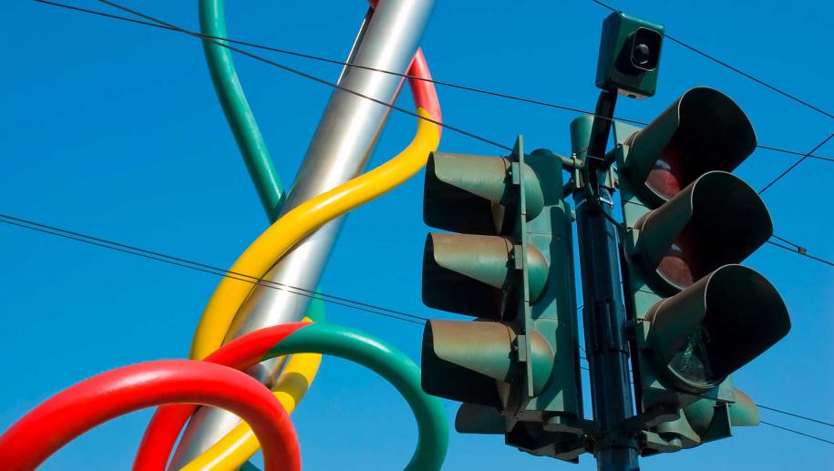 Needle, Thread and Knot in Piazzale Cadorna