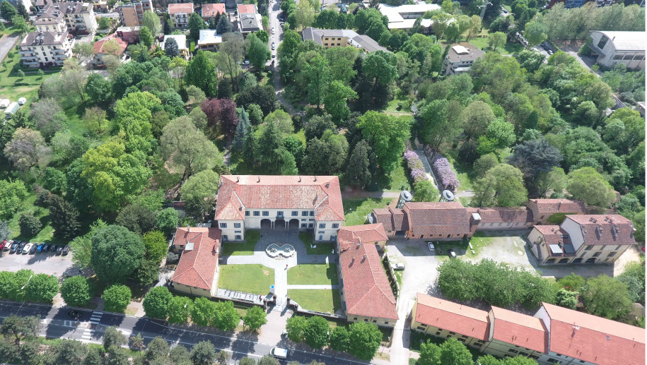 Villa Burba Medici Cornaggia vista dall'alto