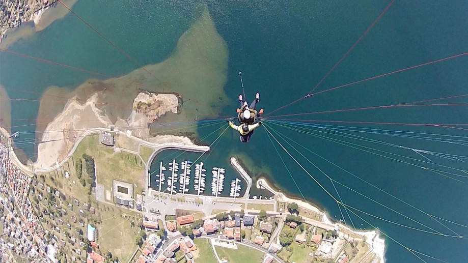 volo parapendio gera lario