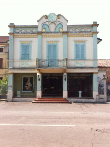 Il Teatro comunale Cecilia Gallerani Il Teatro comunale Cecilia Gallerani