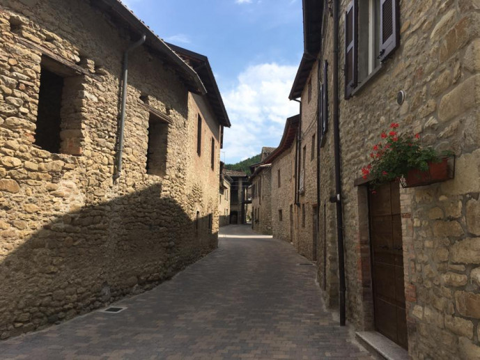 San Ponzo Semola San Ponzo Semola