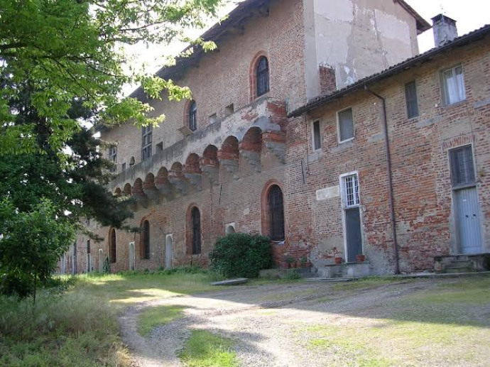 Castello di Mirabello