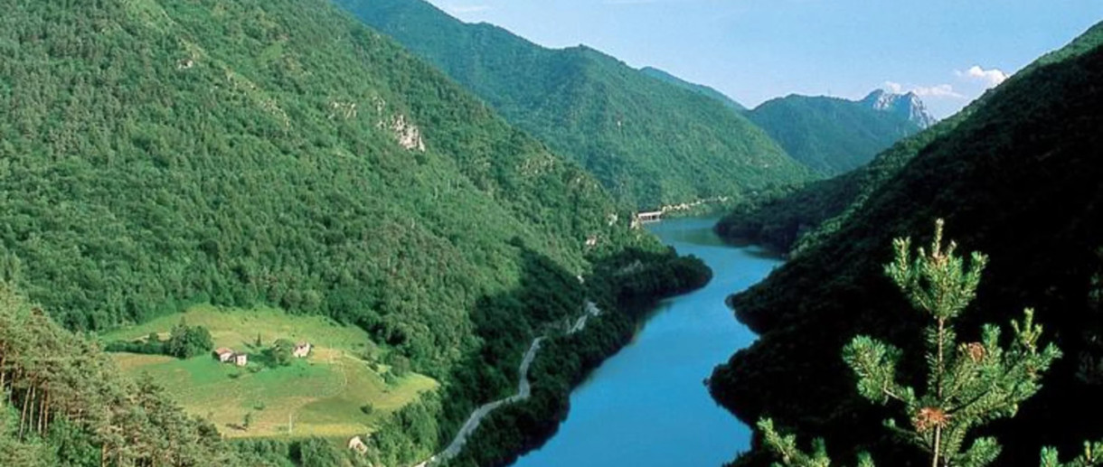 Lago di Valvestino - ph: gardalombardia.com