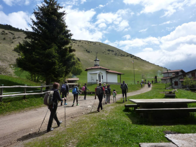 Nordic Walking percorso sette colli - Ph: visitlakeiseo.info