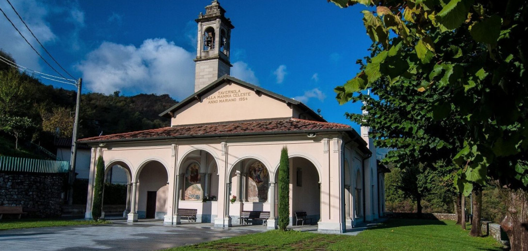 Pittura murale a Tavernola Bergamasca: visitlakeiseo.info