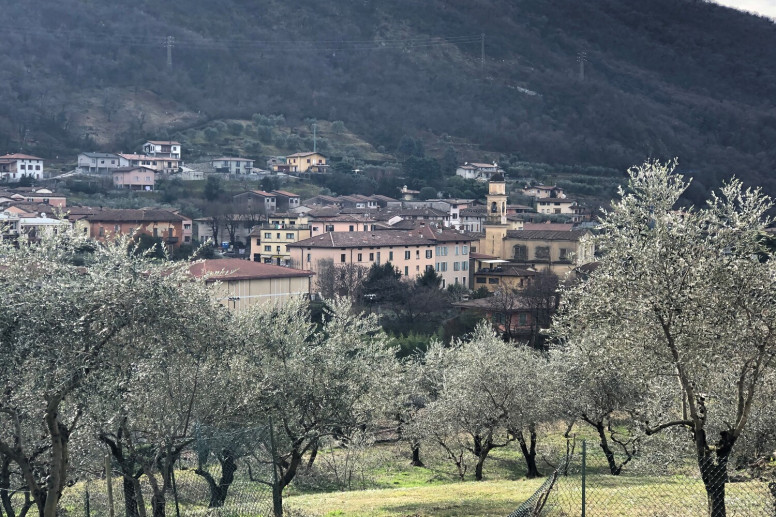 L'abitato di Pilzone Iseo -Ph: visitlakeiseo.info L'abitato di Pilzone Iseo -Ph: visitlakeiseo.info