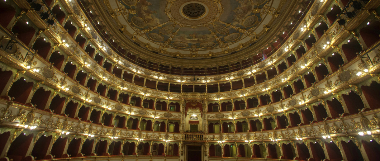 Teatro Grande Brescia (@inLombardia)