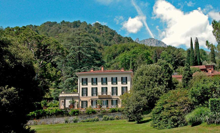 Villa Mylius Vigoni, Monumenti Como
