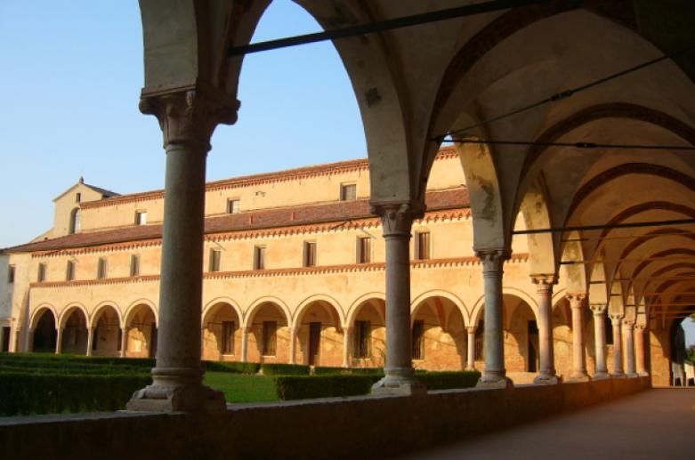 Iglesia De S. Maria en Valverde y Complejo Monástico de Polirone