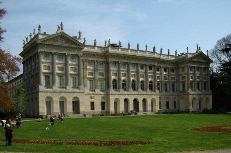 Villa Reale, Monumenti Milano