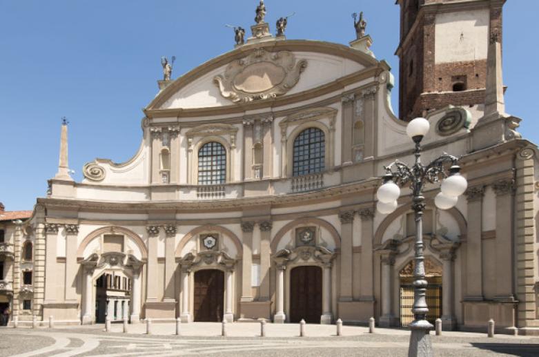 Duomo di Vigevano, Chiese Pavia