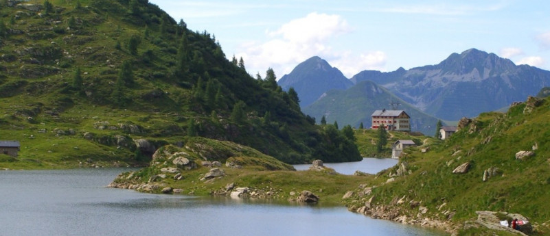 RIFUGIO LAGHI GEMELLI