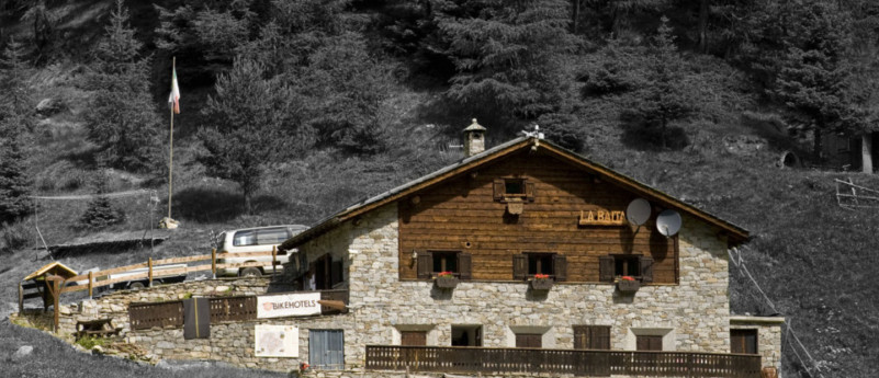 RIFUGIO LA BAITA