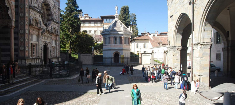 Across Bergamo - Elisabetta Campanini