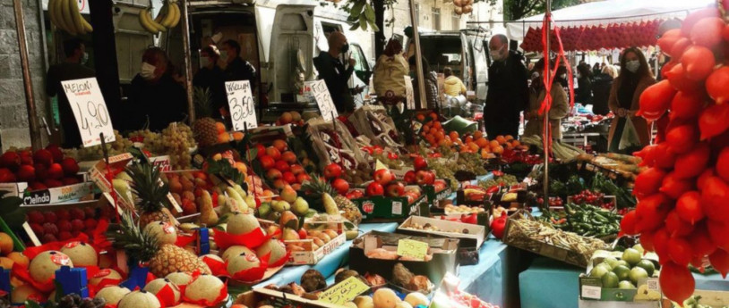 Street market a Milano