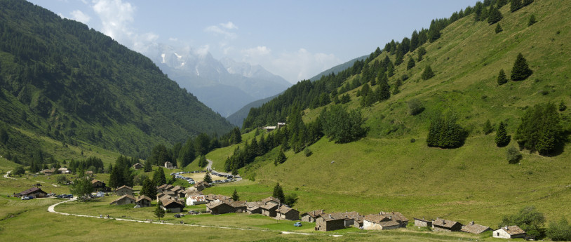 In the landscapes of the Camonica Valley