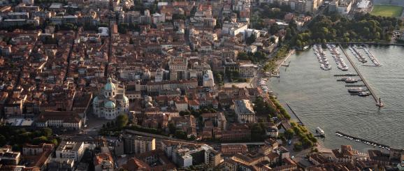 Vista da Brunate su Como