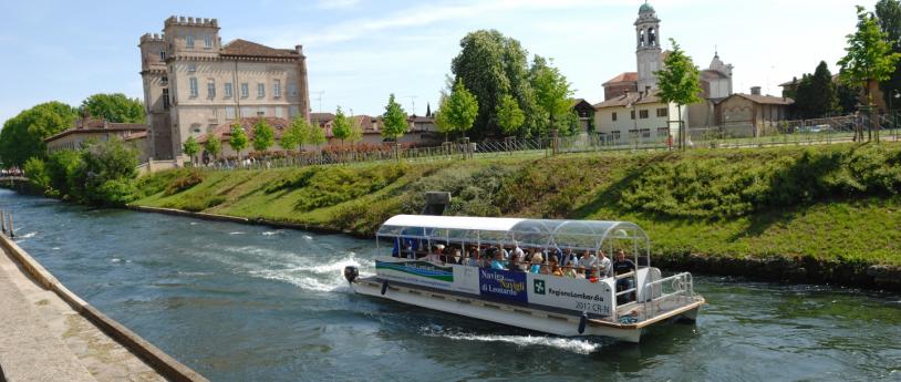 Fahrten auf den Schifffahrtskanälen Palazzo Archinto - Robecco sul Naviglio