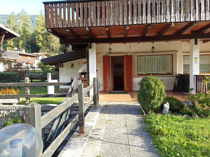 CASA LAURA