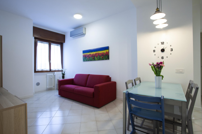 LT ROTA 64 Guest House