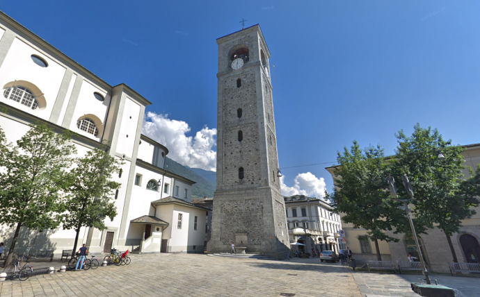 Sondrio - Piazza Campello Sondrio - Piazza Campello