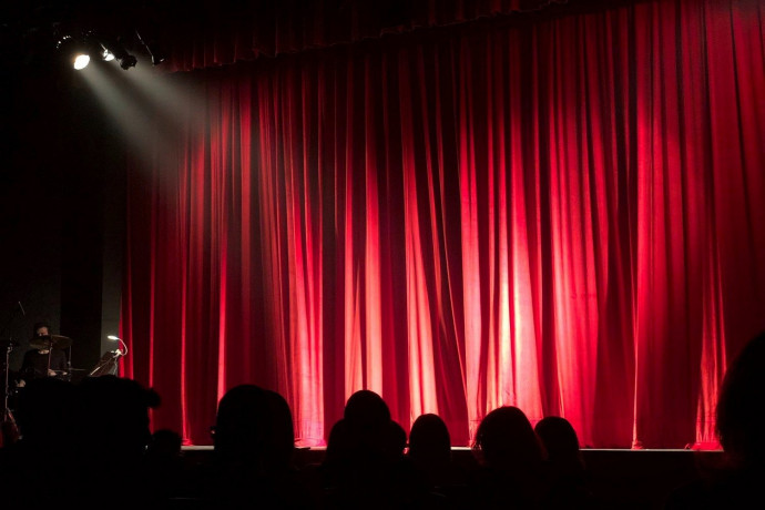 Spettacolo di improvvisazione teatrale