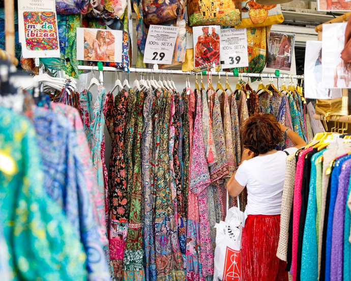 Il mercatino da Forte dei Marmi a Broni Il mercatino da Forte dei Marmi a Broni