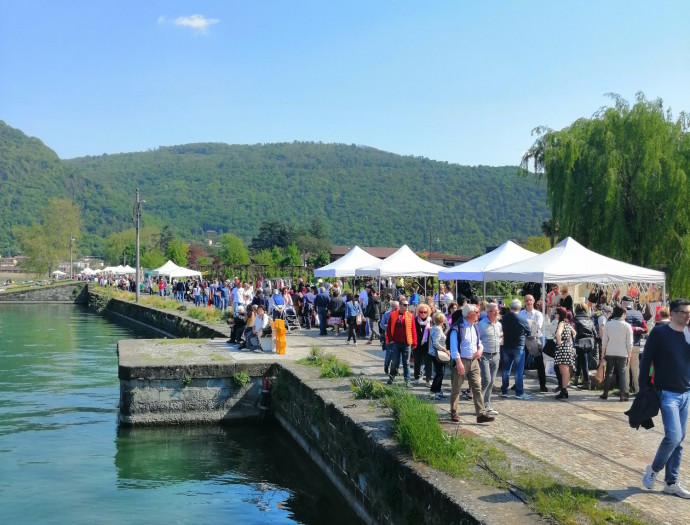 Mercatino &quot;Un Tuffo nel Passato&quot; - edizione straordinaria