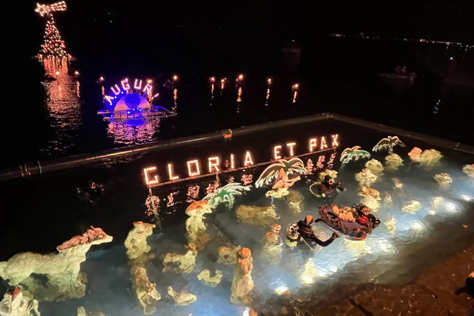Tutto pronto per il Natale a Laveno Mombello