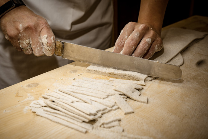 Teglio preparazione pizzoccheri